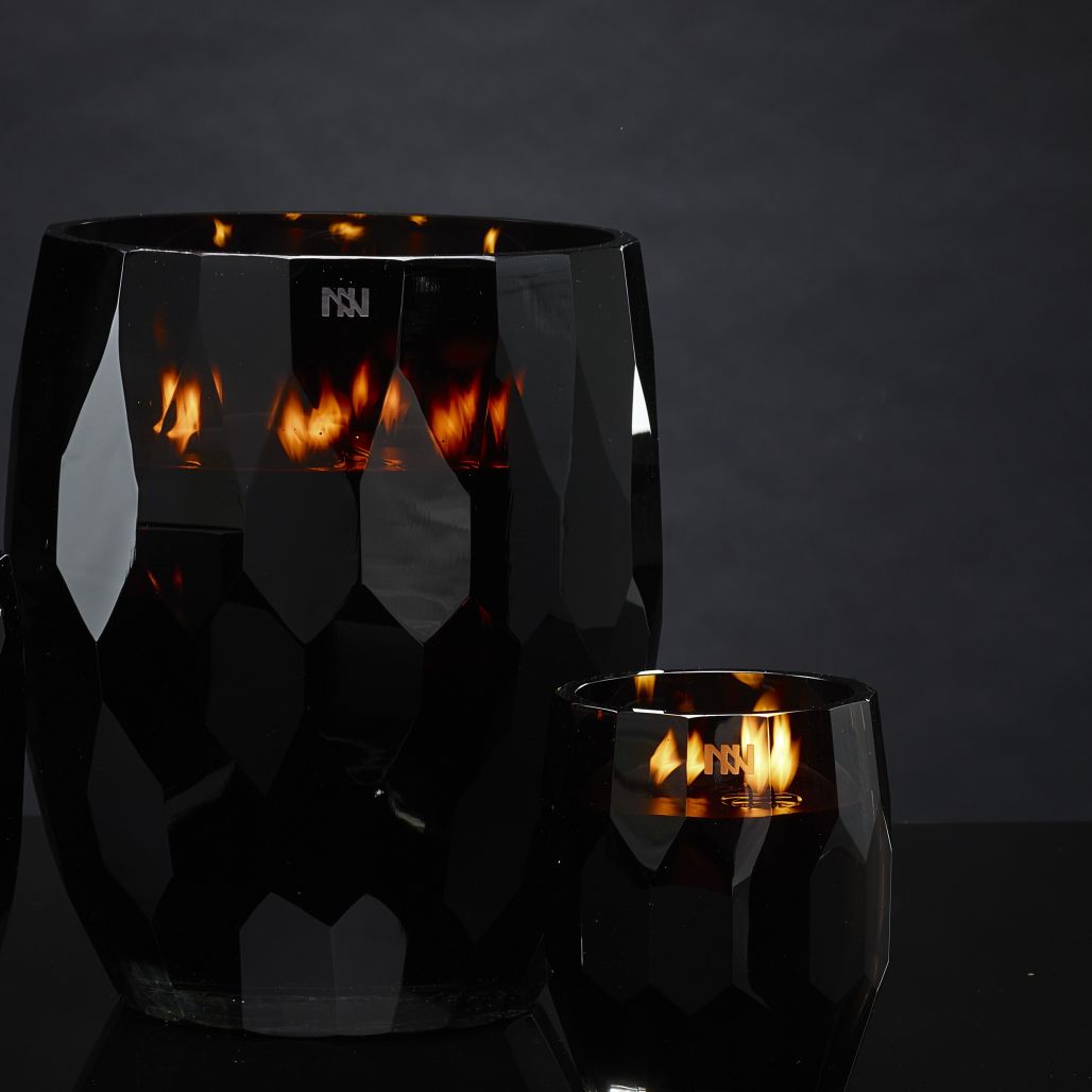 Jewel Black Kaars
